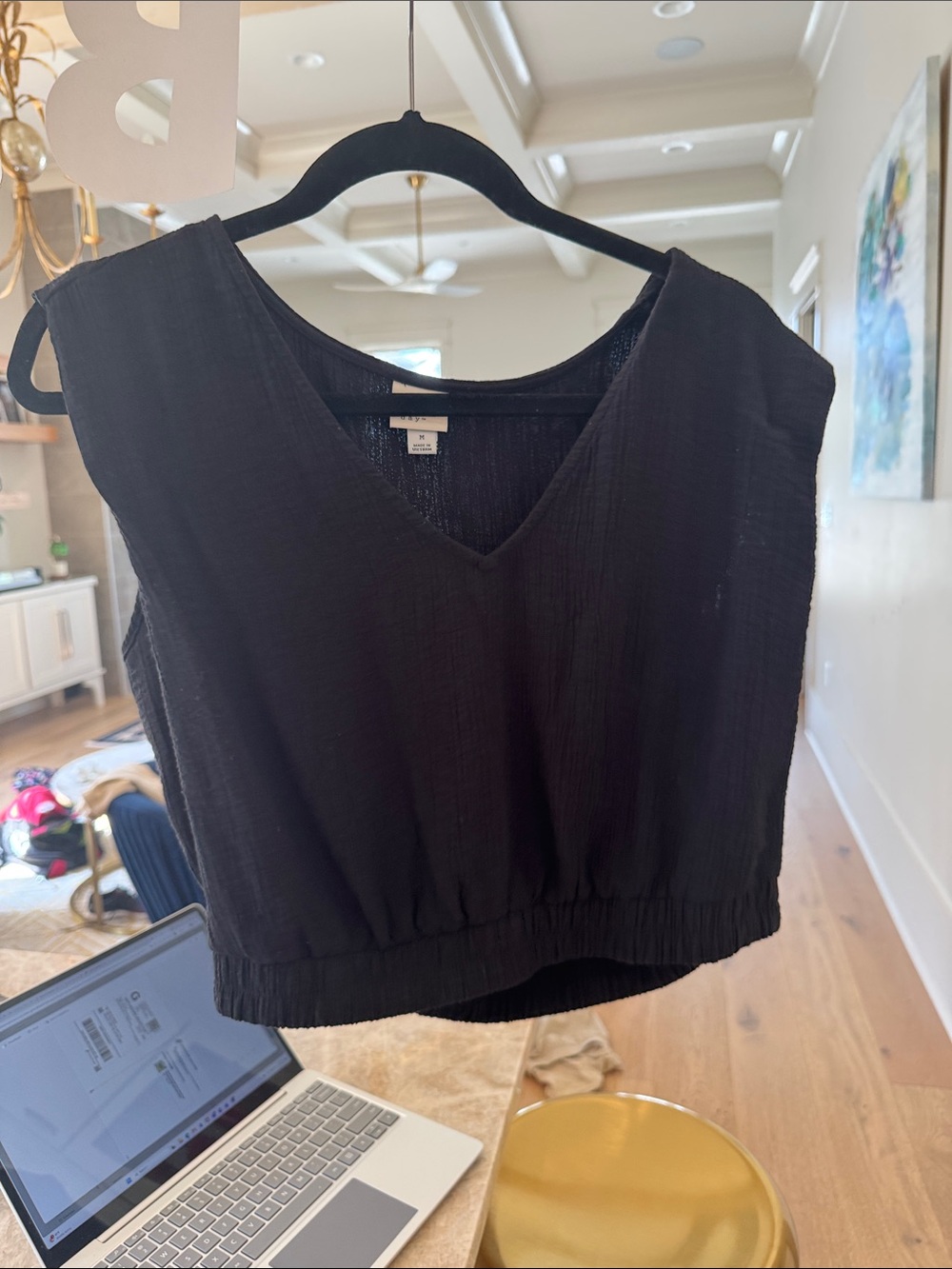 a new day Black V-Neck Cropped Tank Top